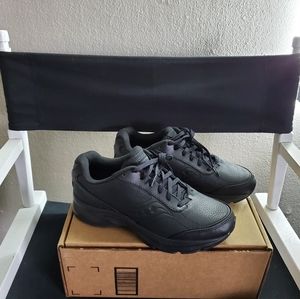 SAUCONY Womens Omni Walker 3 Walking Shoe 9.5W